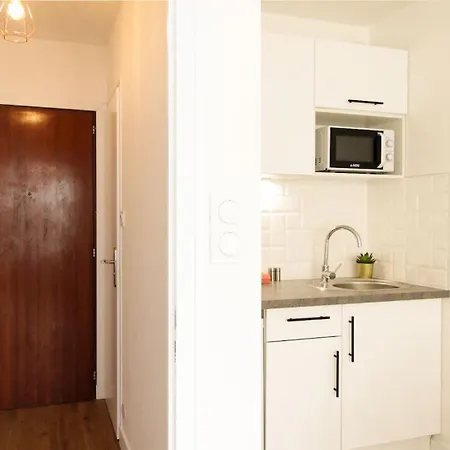 Homey Purity / New / Parking Gratuit / Proche Tram / Aux Portes De Geneve